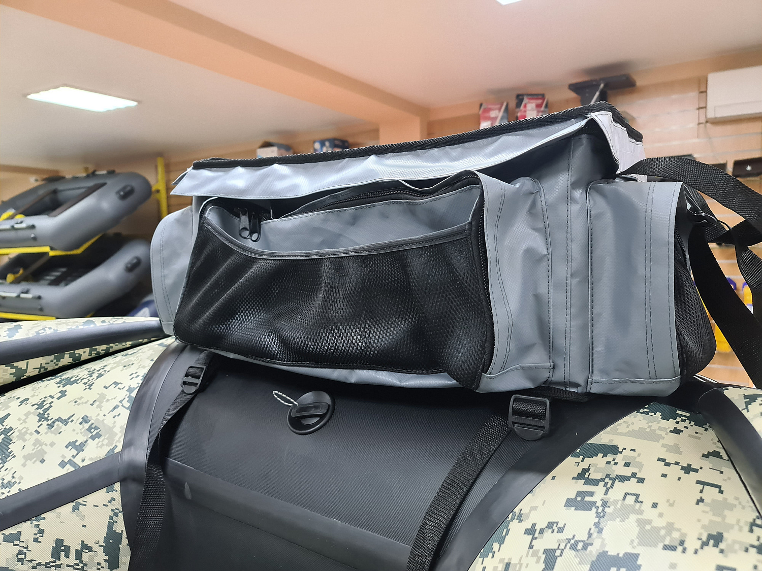 СУМКА ЛЮКС НА БАЛЛОН ДЛЯ ЛОДОК ПВХ 50Х25Х25 СМ в Смоленске