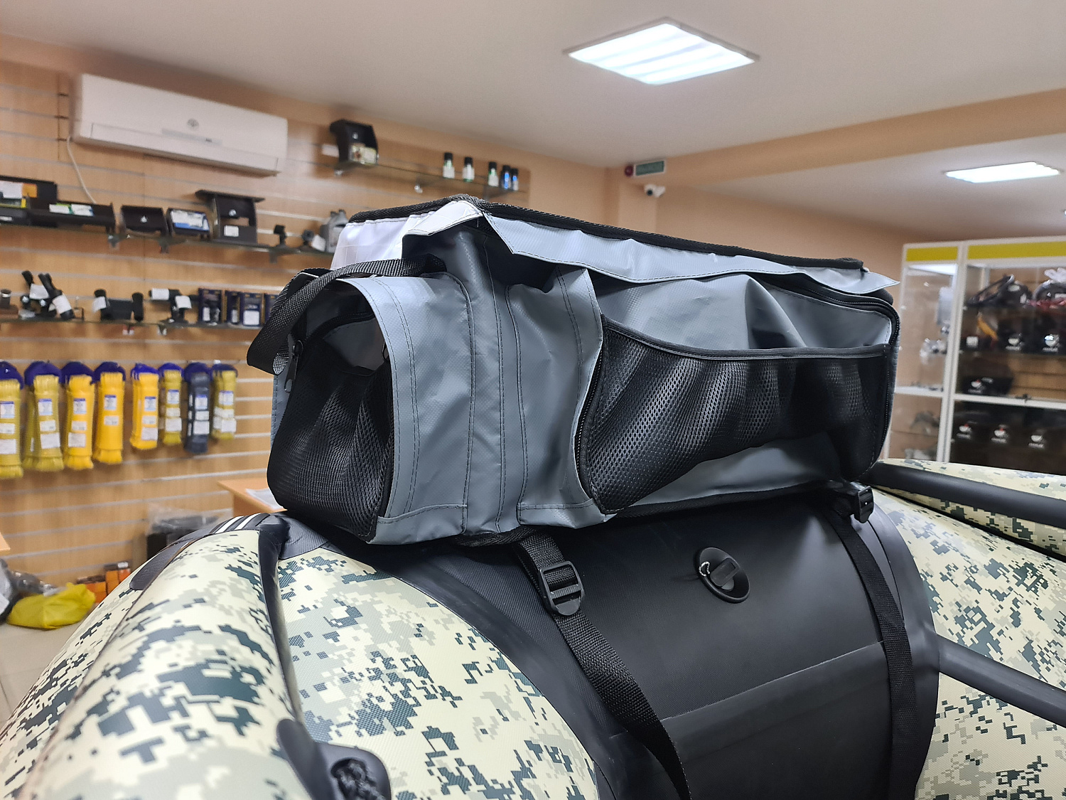 СУМКА ЛЮКС НА БАЛЛОН ДЛЯ ЛОДОК ПВХ 50Х25Х25 СМ в Смоленске